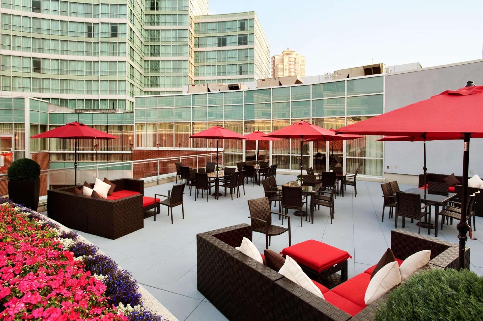 Hilton Vancouver Metrotown Burnaby Dış mekan fotoğraf