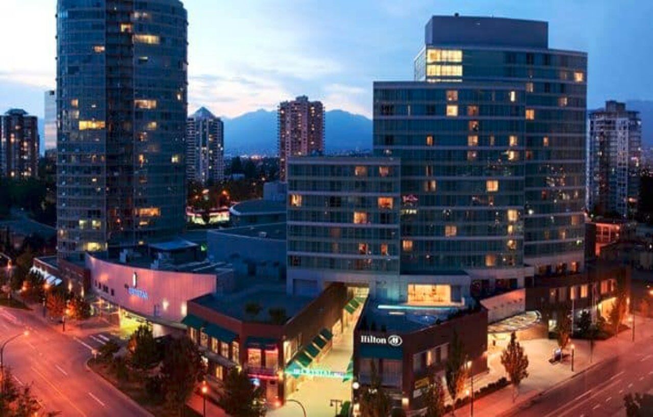 Hilton Vancouver Metrotown Burnaby Dış mekan fotoğraf